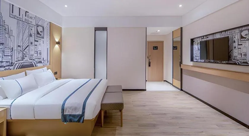 Bed in City Comfort Inn Fangchenggang Government Affairs Center