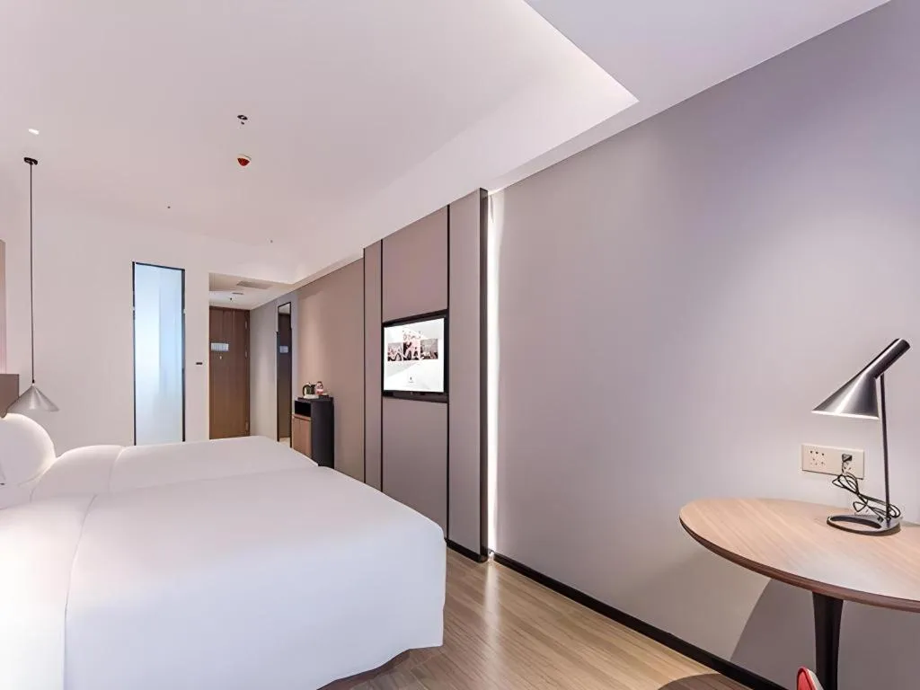 Bed in Borrman Hotel Hezhou High Speed Railway Station Guangming Avenue