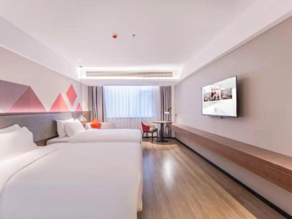 Bed in Borrman Hotel Hezhou High Speed Railway Station Guangming Avenue