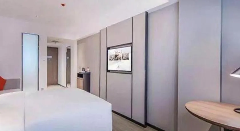 Bed in Borrman Hotel Hezhou High Speed Railway Station Guangming Avenue