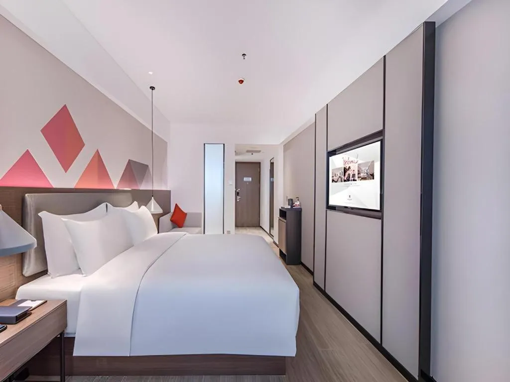 Bed in Borrman Hotel Hezhou High Speed Railway Station Guangming Avenue