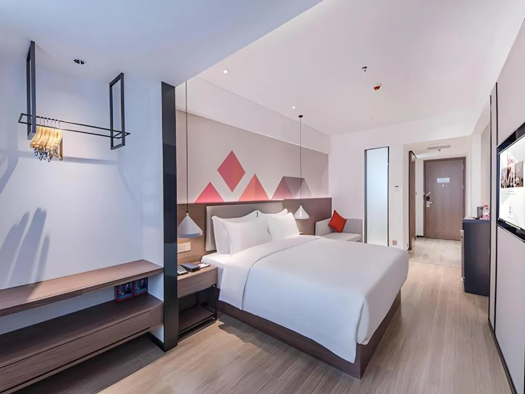 Bed in Borrman Hotel Hezhou High Speed Railway Station Guangming Avenue