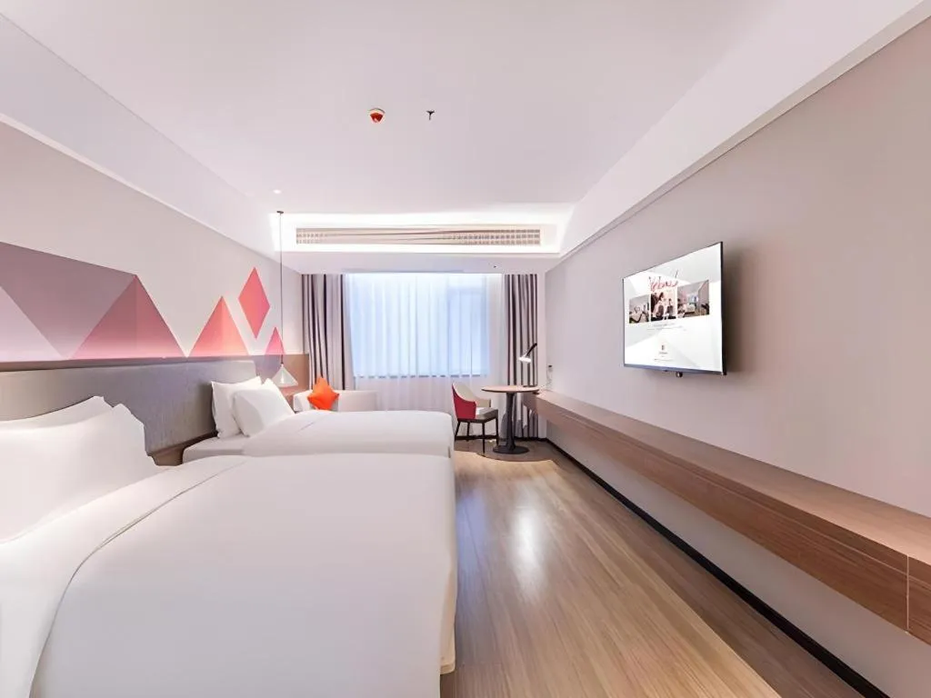 Bed in Borrman Hotel Hezhou High Speed Railway Station Guangming Avenue