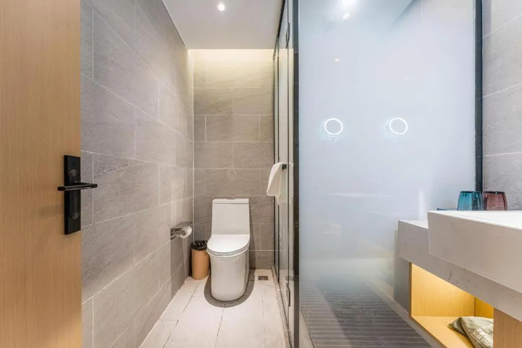 Echarm Hotel Shanghai North Bund Tilanqiao Metro Station