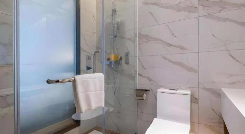 Borrman Hotel Zhonghsan Guzheng Huayi Plaza Light Rail Station