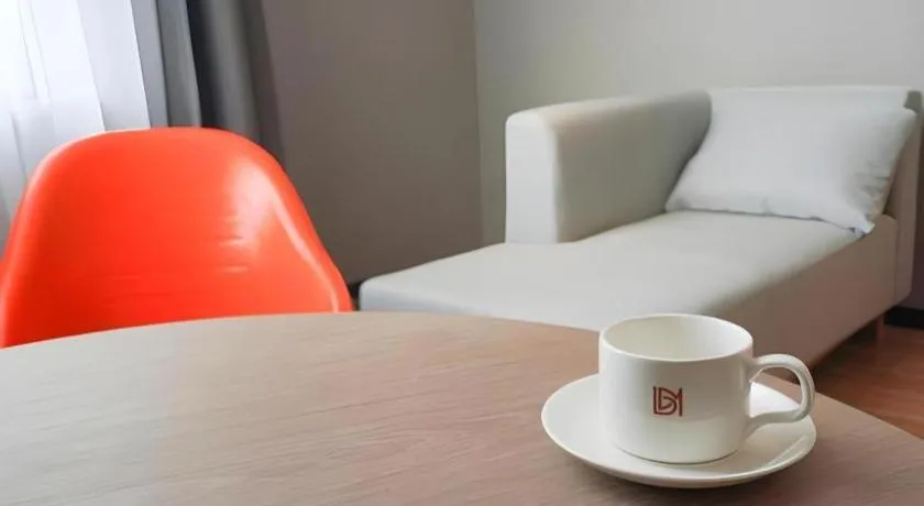 Borrman Hotel Zhonghsan Guzheng Huayi Plaza Light Rail Station