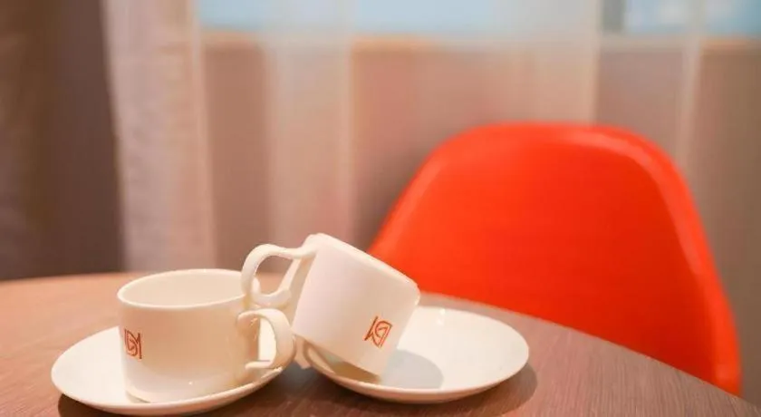 Borrman Hotel Zhonghsan Guzheng Huayi Plaza Light Rail Station