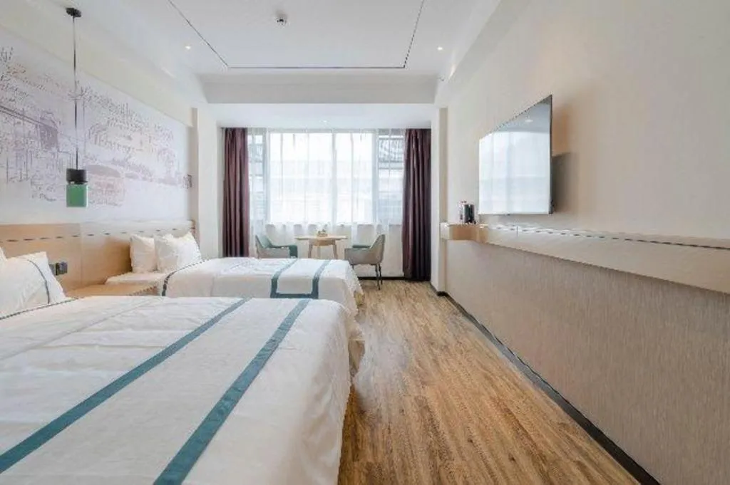 Bed in City Comfort Inn Hefei 1912 Ganghui Plaza
