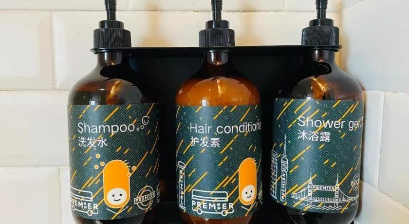 Premier City Comfort Hotel Wuhan Yellow Crane Shouyi Road Metro Station