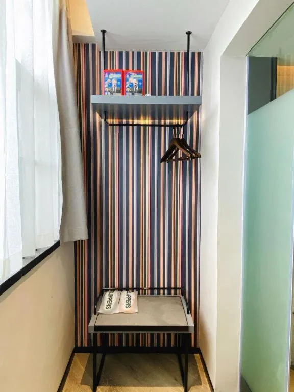 Premier City Comfort Hotel Wuhan Yellow Crane Shouyi Road Metro Station