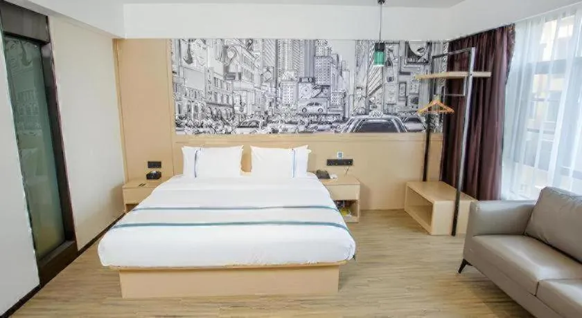 Bed in City Comfort Inn Yangxin High-speed Railway Station