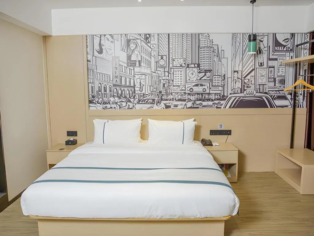 Bed in City Comfort Inn Yangxin High-speed Railway Station