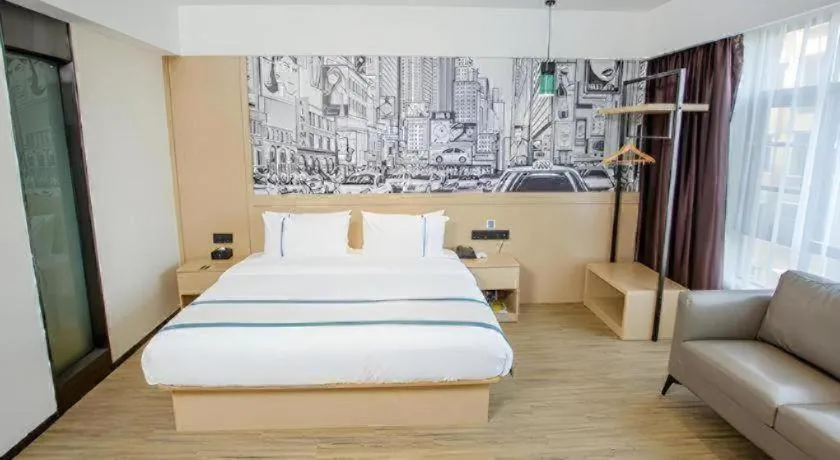 Bed in City Comfort Inn Yangxin High-speed Railway Station
