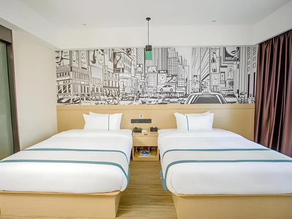 Bed in City Comfort Inn Yangxin High-speed Railway Station