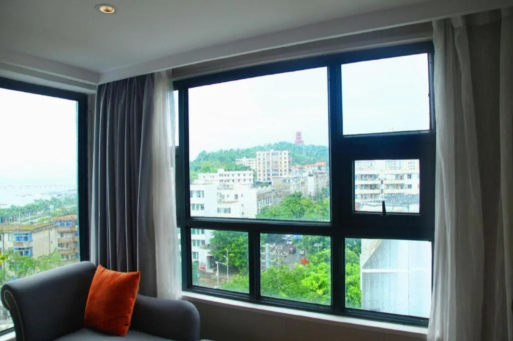 Borrman Hotel Fangchenggang Cross-sea Bridge