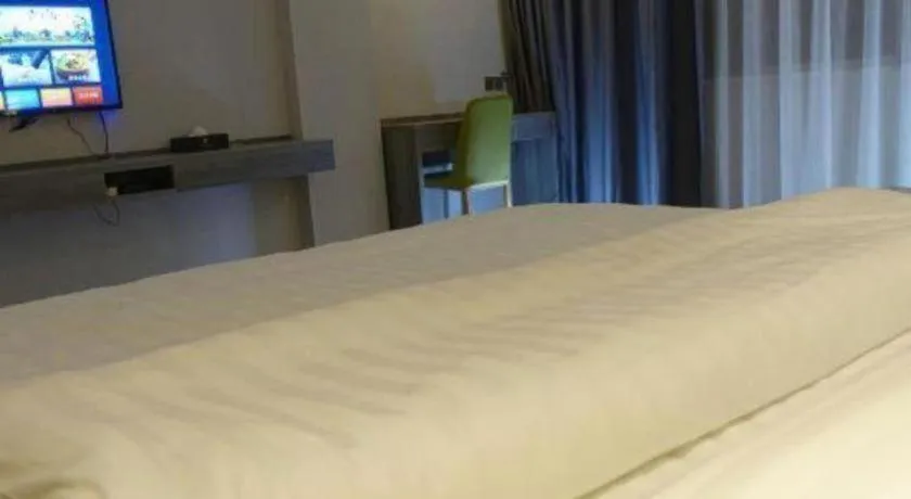 Bed in Borrman Hotel Fangchenggang Qisha