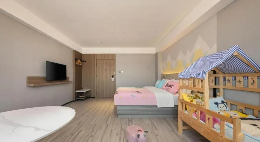 Bed in Borrman Hotel Fangchenggang Qisha