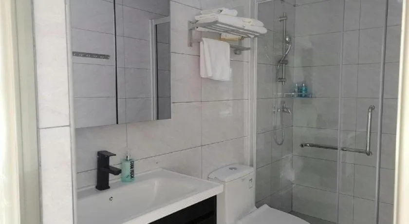 City Comfort Inn Shaoguan Biguiyuan Phoenix City Gold Village