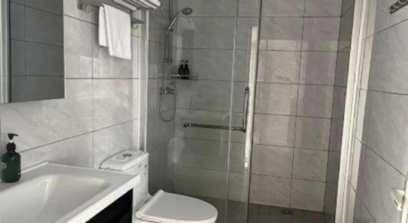 City Comfort Inn Shaoguan Biguiyuan Phoenix City Gold Village