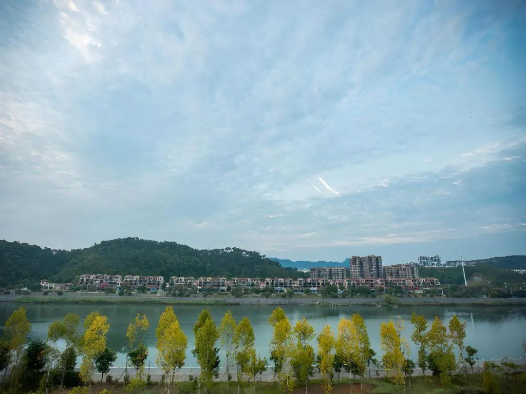 City Comfort Inn Shaoguan Biguiyuan Phoenix City Gold Village