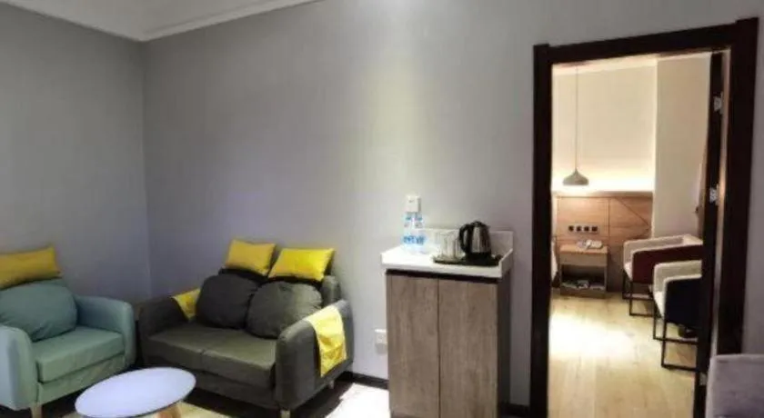 Borrman Hotel Yuxi Yuxing Road