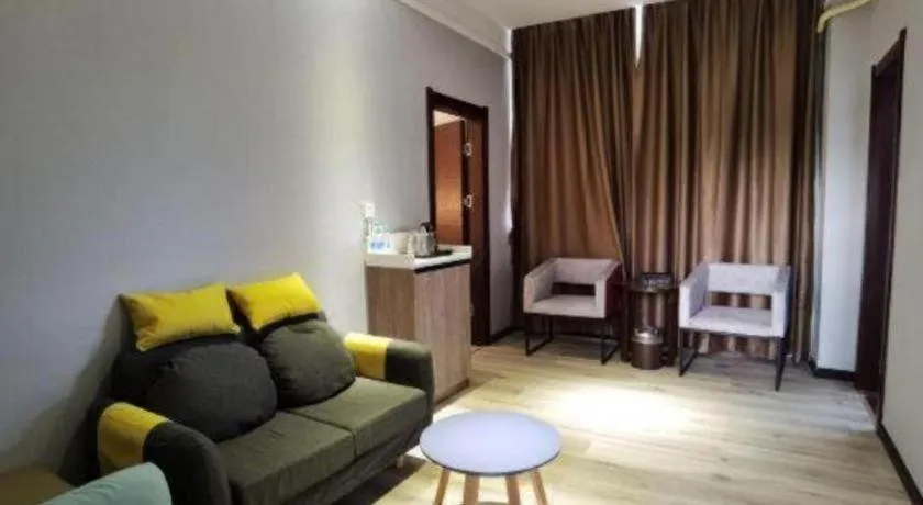 Borrman Hotel Yuxi Yuxing Road