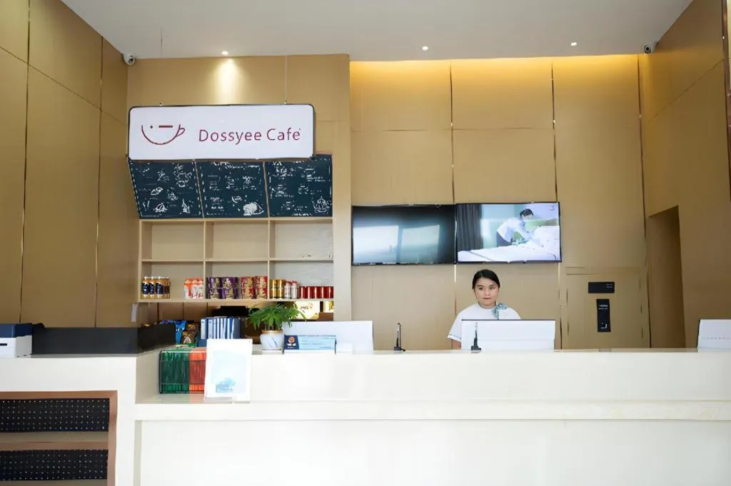 City Comfort Inn Huaihua East Station