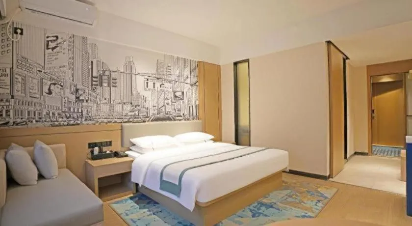 Bed in City Comfort Inn Fengshan Hongjun Road