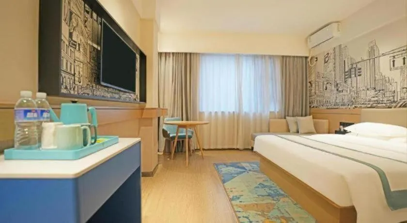 Bed in City Comfort Inn Fengshan Hongjun Road