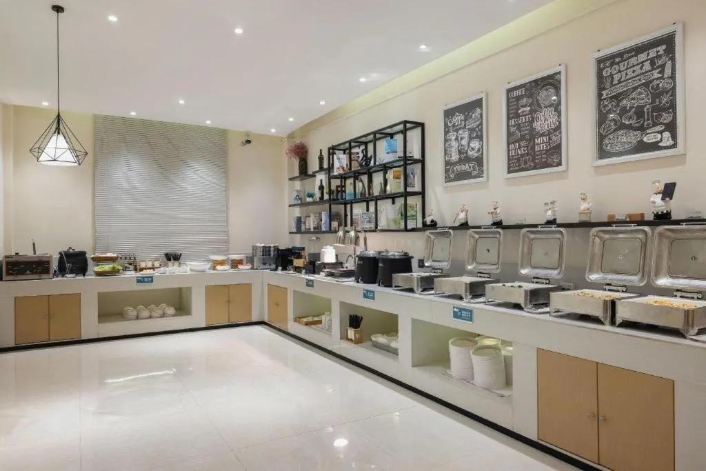 City Comfort Inn Fengshan Hongjun Road