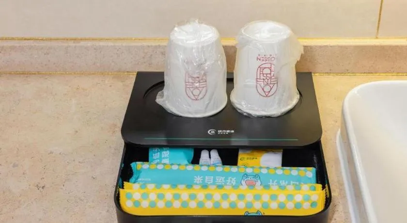 City Comfort Inn Fengshan Hongjun Road