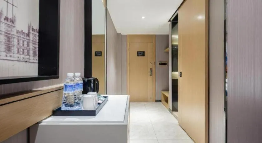 City Comfort Inn Fengshan Hongjun Road