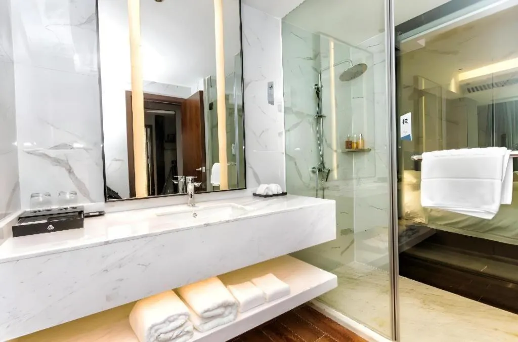 Borrman Hotel Yunfu Xinxing County Bus Station