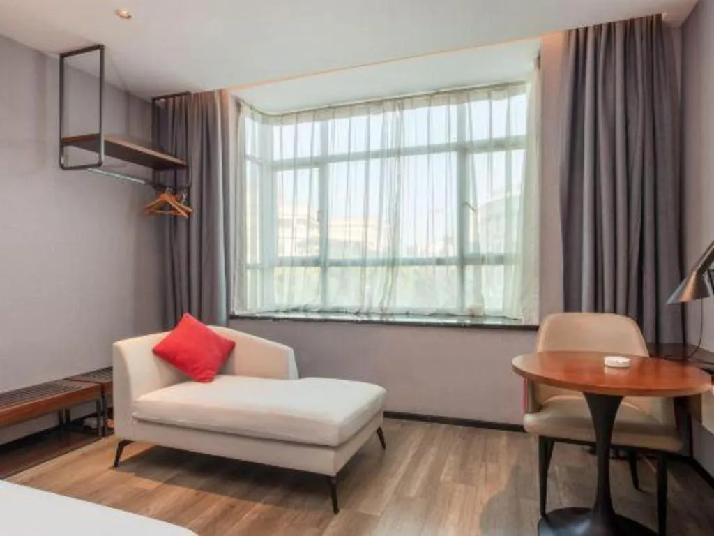 Bed in Borrman Hotel Yunfu Xinxing County Bus Station