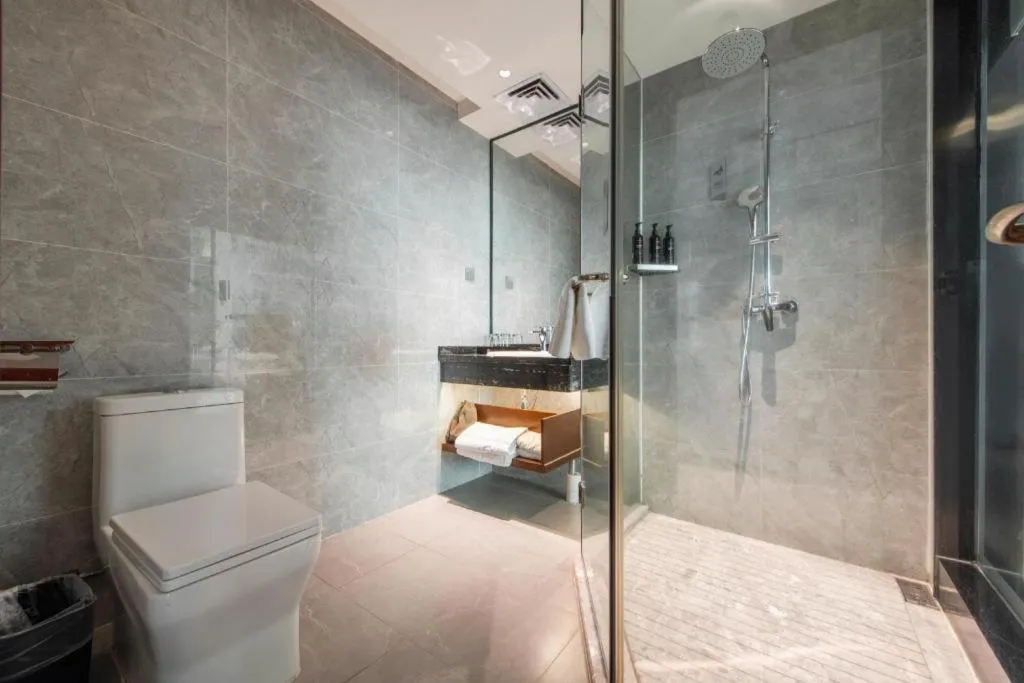 Borrman Hotel Yunfu Xinxing County Bus Station