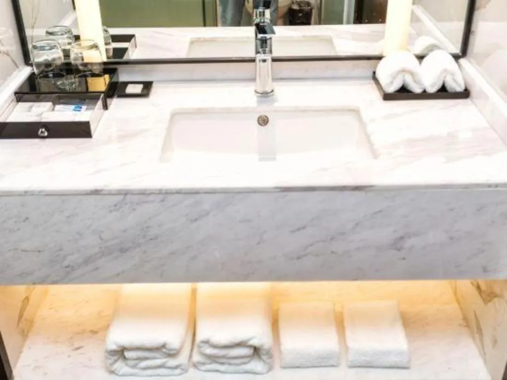 Borrman Hotel Yunfu Xinxing County Bus Station