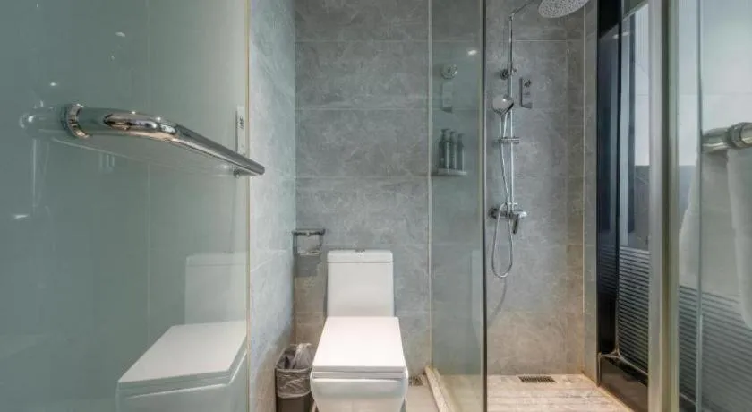 Borrman Hotel Yunfu Xinxing County Bus Station