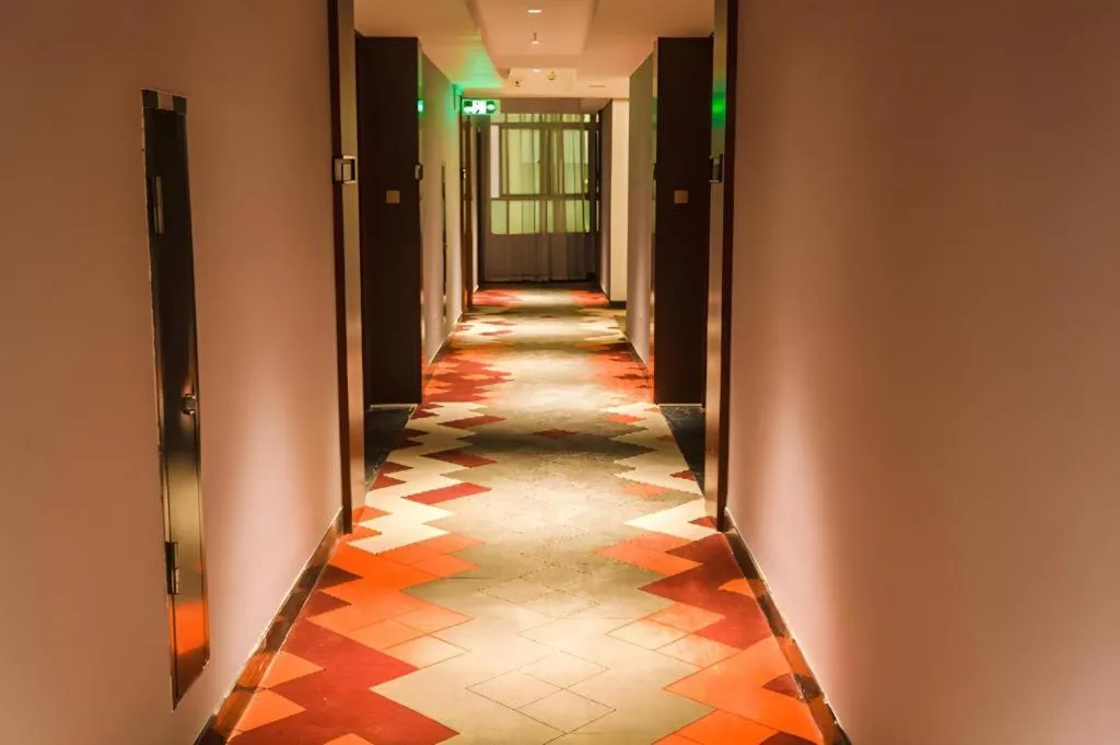 Borrman Hotel Yunfu Xinxing County Bus Station