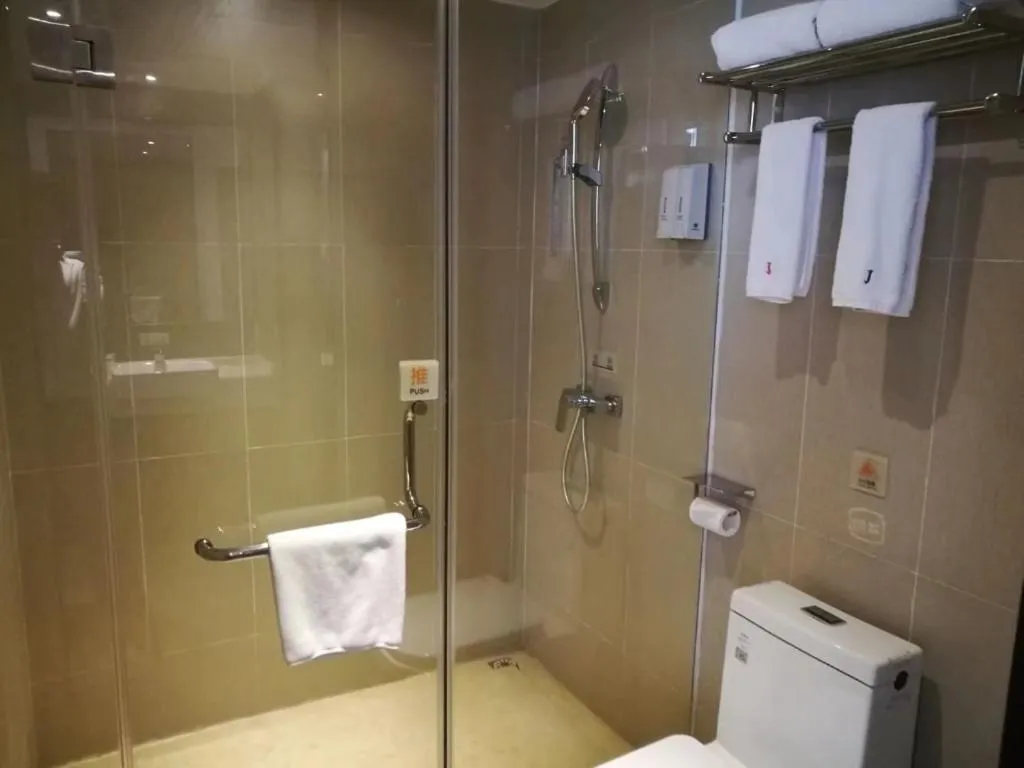 JTOUR Inn Yulin Bobai County Government Cultural Pedestrian Street