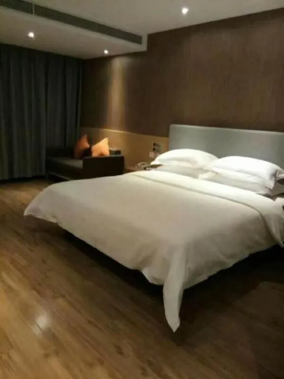 Bed in JTOUR Inn Yulin Bobai County Government Cultural Pedestrian Street