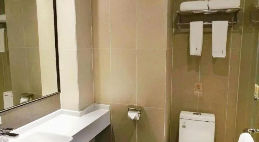 JTOUR Inn Yulin Bobai County Government Cultural Pedestrian Street