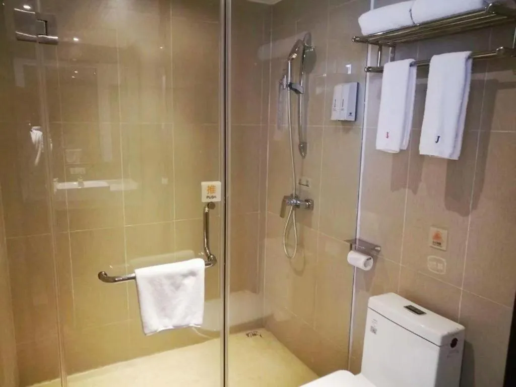 JTOUR Inn Yulin Bobai County Government Cultural Pedestrian Street