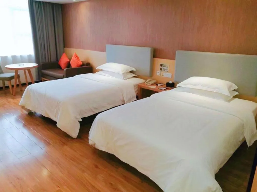 Bed in JTOUR Inn Yulin Bobai County Government Cultural Pedestrian Street