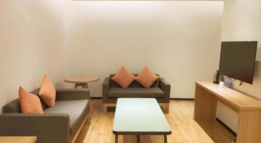 JTOUR Inn Yulin Bobai County Government Cultural Pedestrian Street