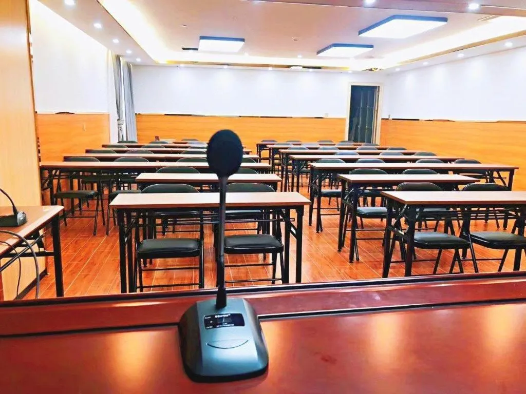 JTOUR Inn Yulin Bobai County Government Cultural Pedestrian Street