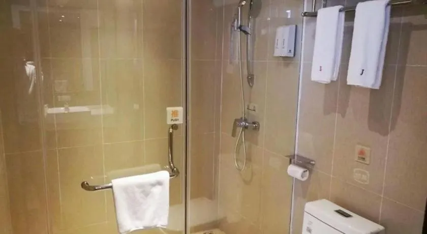 JTOUR Inn Yulin Bobai County Government Cultural Pedestrian Street