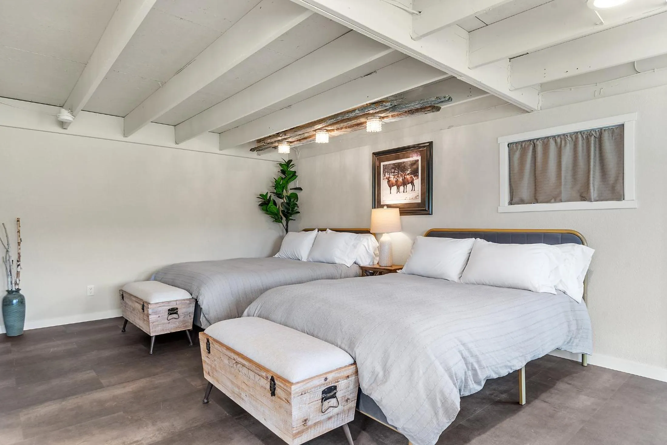 Bed in Black Forest Inn Bed & Breakfast