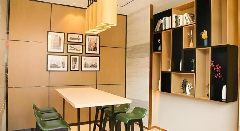 City Comfort Inn Maoming Binhai New Area Diancheng