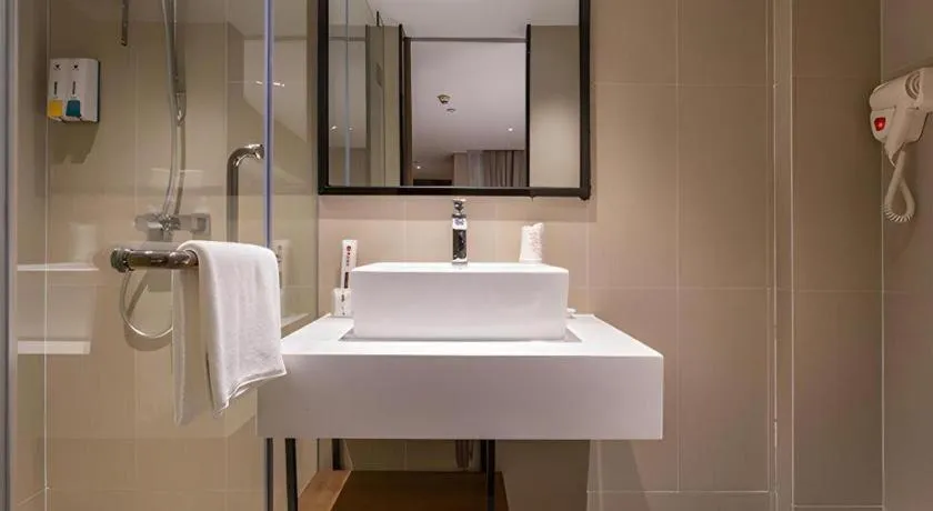 JTOUR Inn Nanning East Railway Station