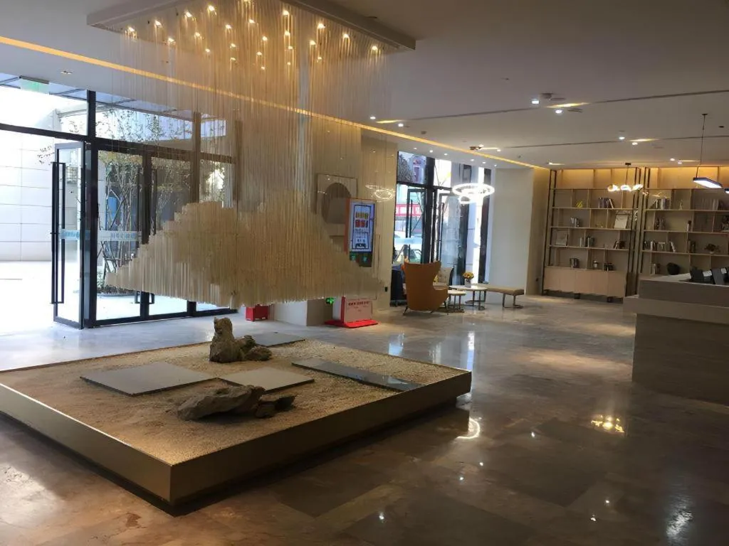 City Convenient Hotel（Wuhan Optical Valley Technology Exhibition Center store）